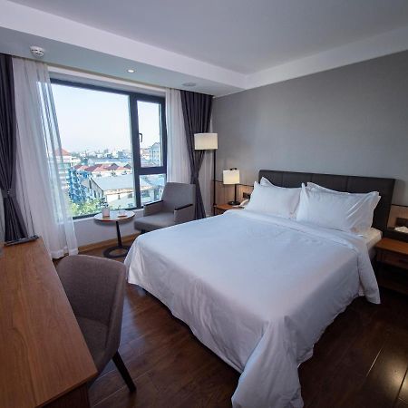 Prince Hotel Yangon Exterior photo